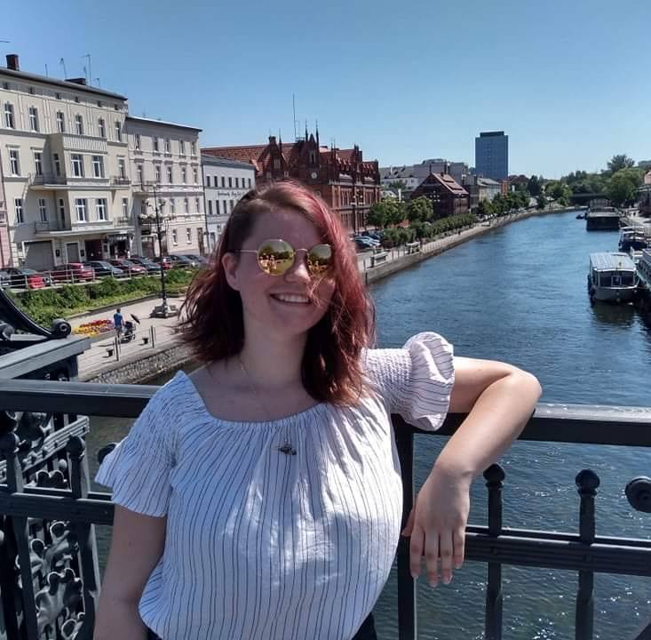 Weronika Skowrońska Graphic Designer